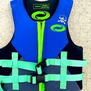 O’Rageous youth life vest